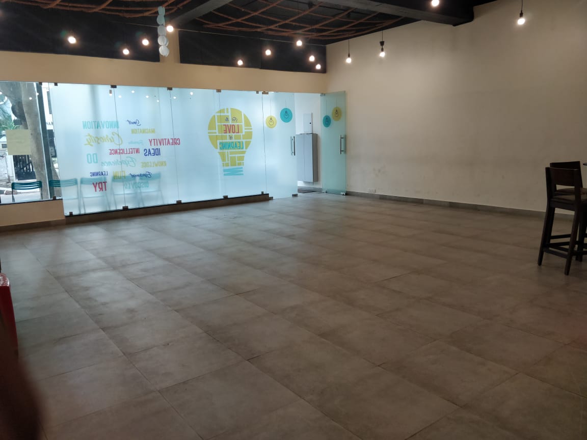 Retail space on rent